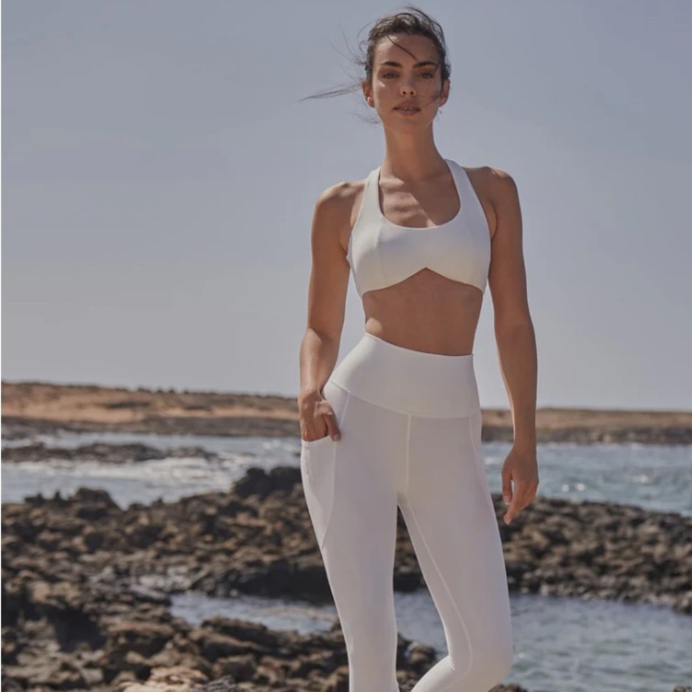 Wiskii White Leggings